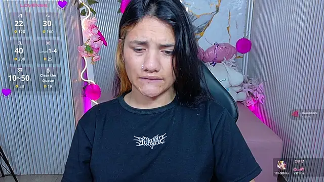 Chiara tay online show from June 22, 11:40 am