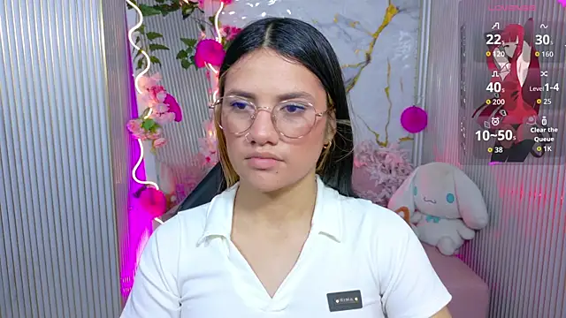 Chiara tay online show from June 25, 11:37 am