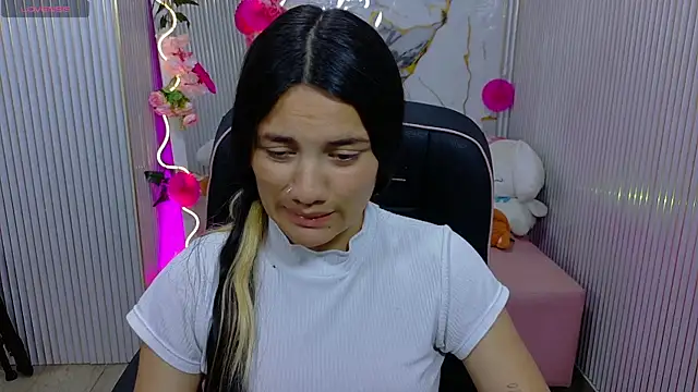 Chiara tay online show from July 14, 8:03 pm