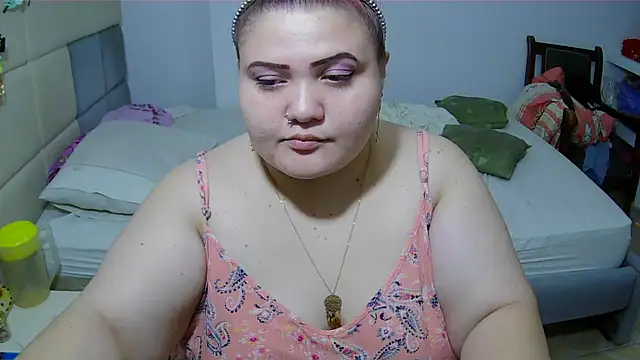 Jones alexia online show from June 4, 3:45 am