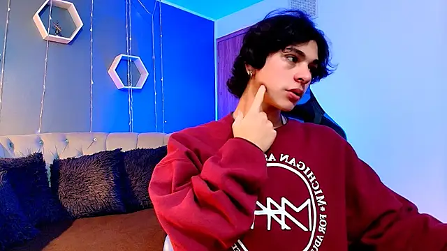 Luke Howland online show from January 16, 8:14 pm