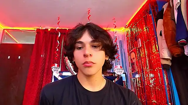 Luke Howland online show from February 18, 12:04 am