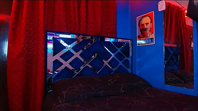 Luke Howland online show from October 9, 11:25 pm