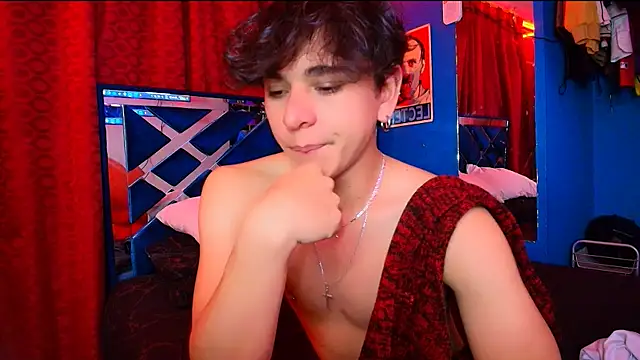 Snapshot of Luke_Howland chatting on July 3, 1:56 am Luke Howland online show from July 3, 1:56 am