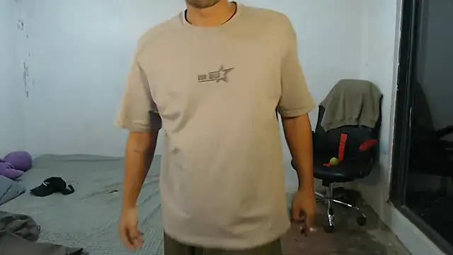 danielitopapuu online show from October 9, 11:36 pm