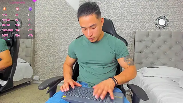 Bryson Collins  online show from February 6, 2:26 pm