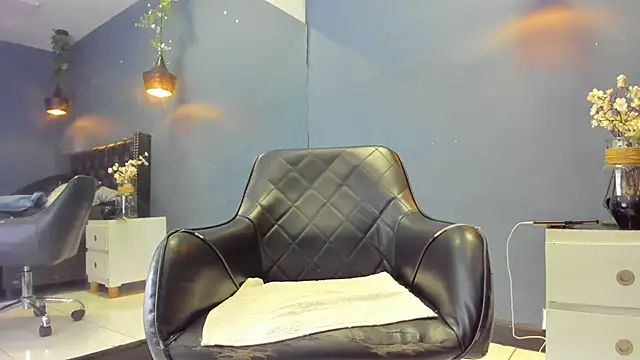 Bryson Collins  online show from February 18, 2:16 pm