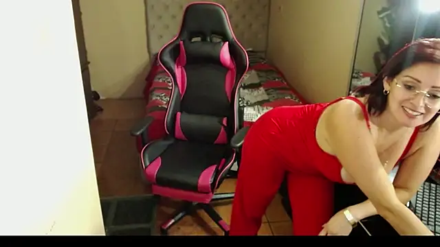 Carol Scottt online show from December 30, 6:42 am