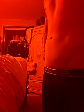 Snapshot of --D-a-D-D-y- chatting on February 27, 2:55 am --D-a-D-D-y- online show from February 27, 2:55 am