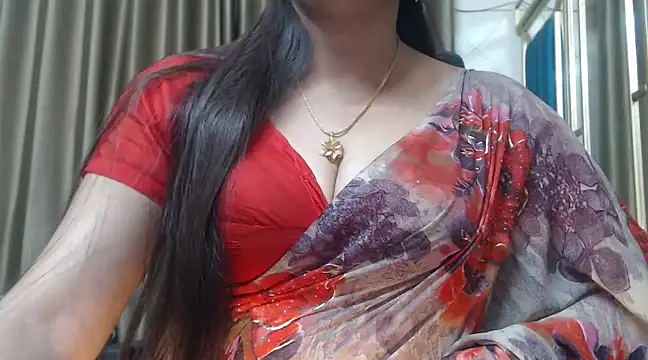 desi-maisa130 online show from December 6, 4:06 pm