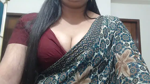 Snapshot of desi-maisa130 chatting on May 6, 5:40 pm desi-maisa130 online show from May 6, 5:40 pm