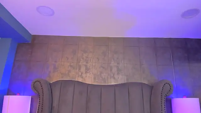 Snapshot of SophiaLaurens chatting on January 25, 7:49 pm SophiaLaurens online show from January 25, 7:49 pm