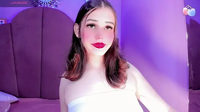 ValeriaAguilar online show from January 13, 9:09 pm