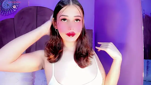 ValeriaAguilar online show from February 21, 11:28 pm