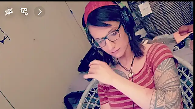 cassiemichellexx online show from March 30, 10:05 am