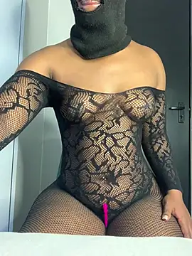 Africanbootie online show from February 5, 12:17 pm