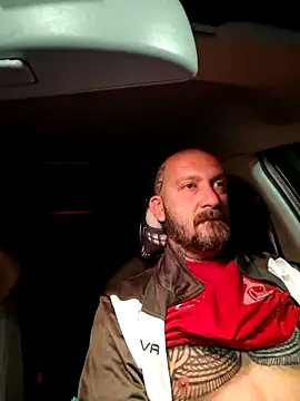 Snapshot of teddy79good chatting on October 9, 3:48 am teddy79good online show from October 9, 3:48 am