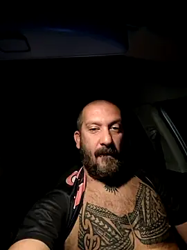 Snapshot of teddy79good chatting on October 18, 3:53 am teddy79good online show from October 18, 3:53 am