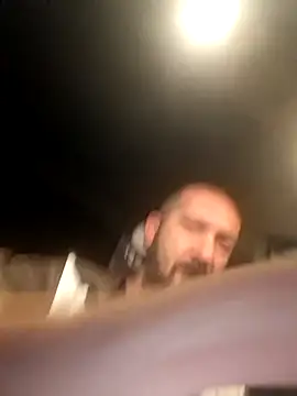 Snapshot of teddy79good chatting on November 6, 4:46 am teddy79good online show from November 6, 4:46 am