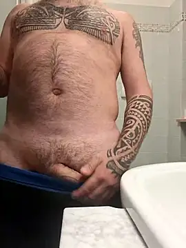 Snapshot of teddy79good chatting on November 9, 3:32 pm teddy79good online show from November 9, 3:32 pm