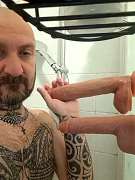 Snapshot of teddy79good chatting on December 15, 4:44 pm teddy79good online show from December 15, 4:44 pm