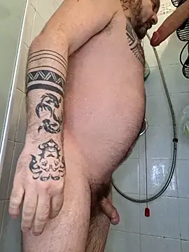 Snapshot of teddy79good chatting on February 22, 10:14 am teddy79good online show from February 22, 10:14 am