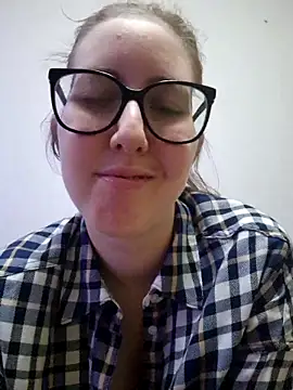 Snapshot of Sarah459 chatting on April 1, 7:11 pm Sarah459 online show from April 1, 7:11 pm