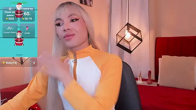 Megan Do Santos online show from December 28, 6:29 pm