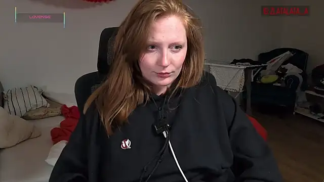 Snapshot of FENIX_ZLA chatting on February 15, 9:33 pm FENIX ZLA online show from February 15, 9:33 pm