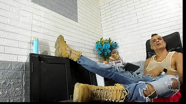 GeorgeZarrate online show from June 29, 7:36 pm