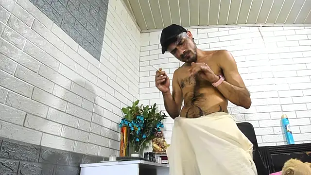GeorgeZarrate online show from July 16, 9:21 pm