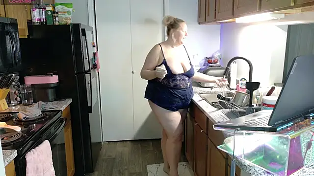 siennaxluxx online show from October 13, 8:20 pm