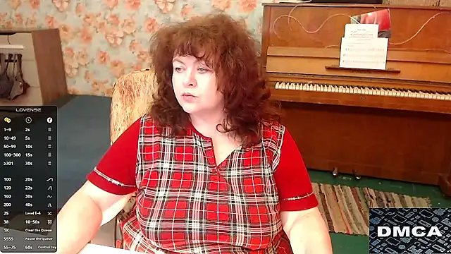 RoseRed69 online show from March 17, 5:34 am