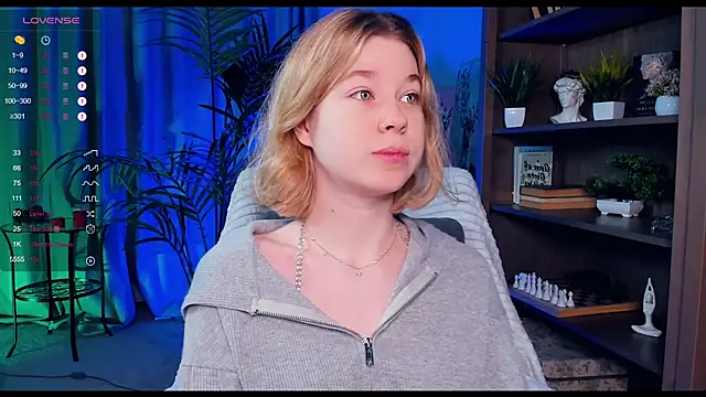 Snapshot of PollyHathor chatting on January 26, 9:29 pm PollyHathor online show from January 26, 9:29 pm