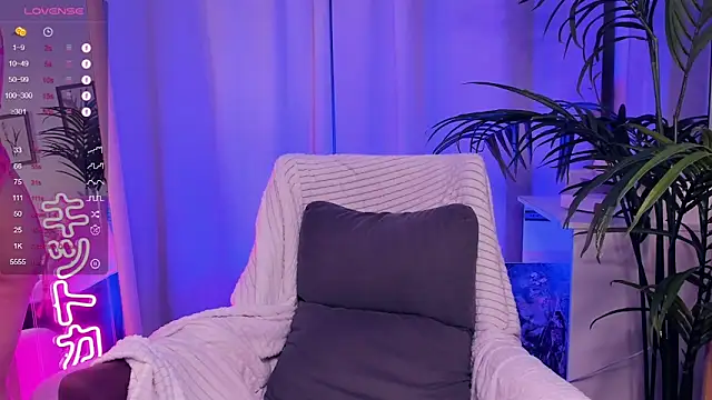 Snapshot of PollyHathor chatting on February 16, 1:25 am PollyHathor online show from February 16, 1:25 am