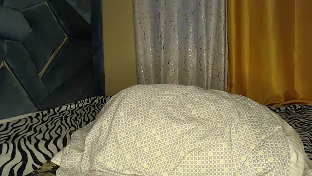 Sexy-tifani online show from May 27, 12:40 am