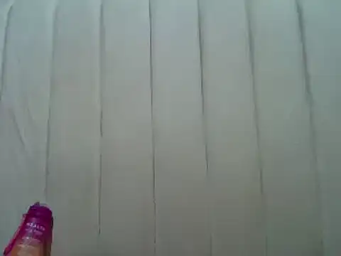 Queen loveer online show from March 6, 6:48 pm