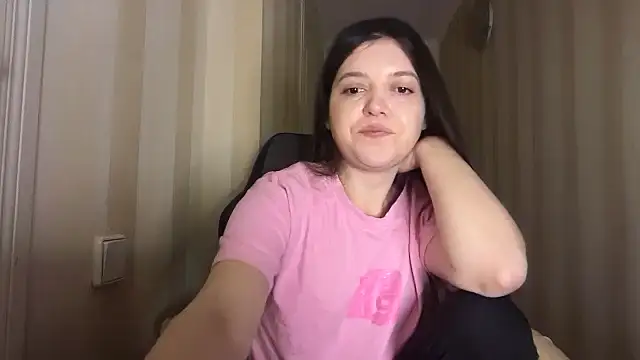 Lina Most online show from February 1, 9:13 pm