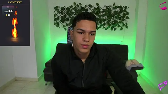 Taylor John online show from December 7, 2:02 pm