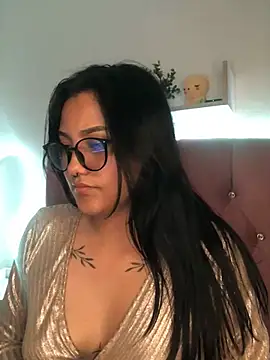 angellique 22 online show from December 20, 7:33 am