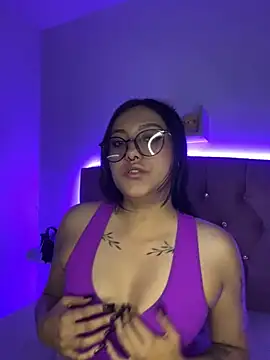 angellique 22 online show from January 13, 2:39 am