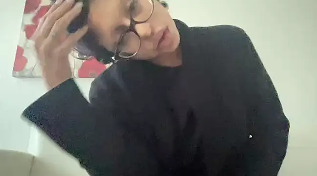 myloveforyouu online show from December 19, 3:41 pm