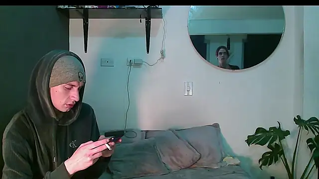 Dan Yagami online show from February 5, 3:34 am