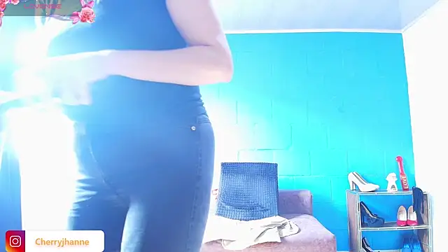 Jhanne cherry online show from March 22, 6:25 pm