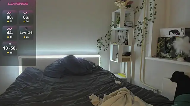 Tune Godness online show from December 22, 10:58 pm