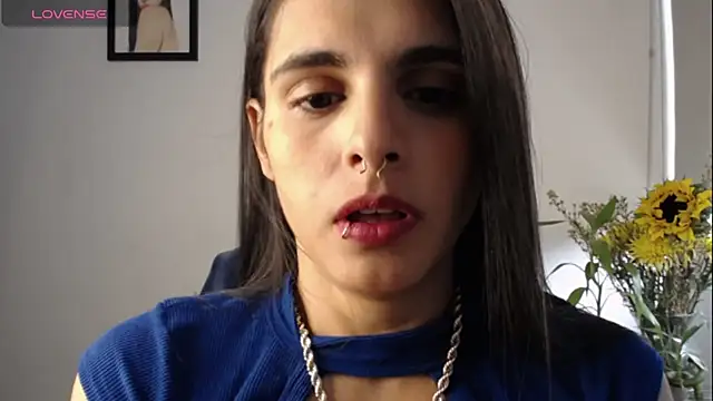 alma violeta online show from February 1, 8:58 pm