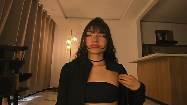 Snapshot of mabel_candy chatting on July 22, 9:50 pm mabel candy online show from July 22, 9:50 pm