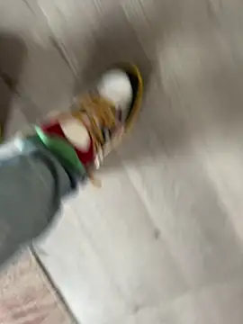 rayyymack online show from March 19, 1:04 pm