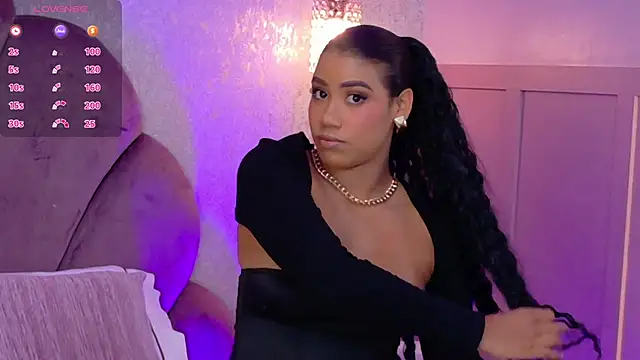 Snapshot of Salome_Diaz_ chatting on March 9, 5:33 am Salome Diaz online show from March 9, 5:33 am