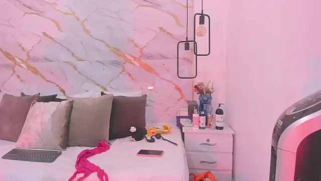 Snapshot of penelope_handaos chatting on February 6, 4:31 am penelope handaos online show from February 6, 4:31 am